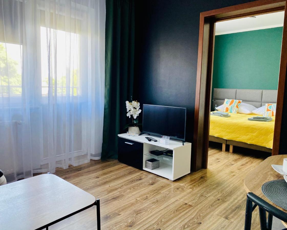 Apartamenty Teatralne غوجوف فييلكوبولسكي المظهر الخارجي الصورة